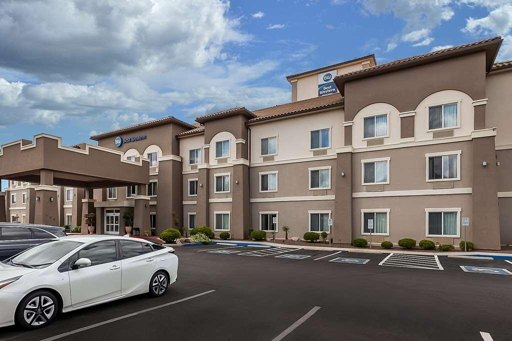 Best Western Douglas Inn & Suites Extérieur photo