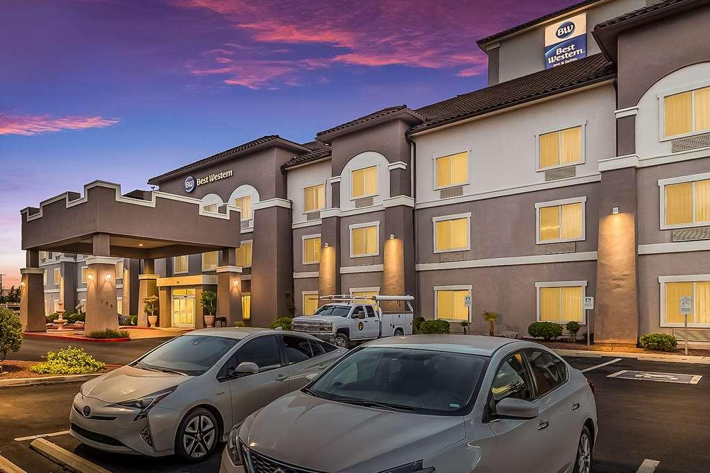 Best Western Douglas Inn & Suites Extérieur photo