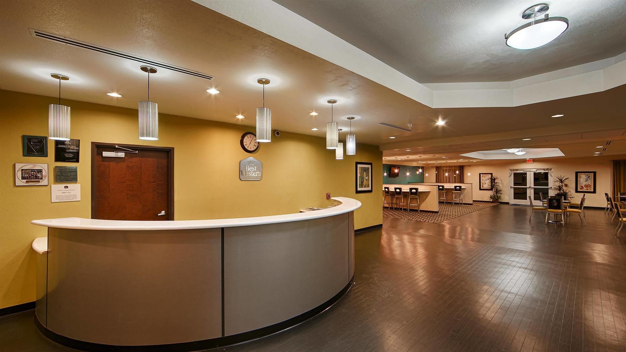 Best Western Douglas Inn & Suites Extérieur photo